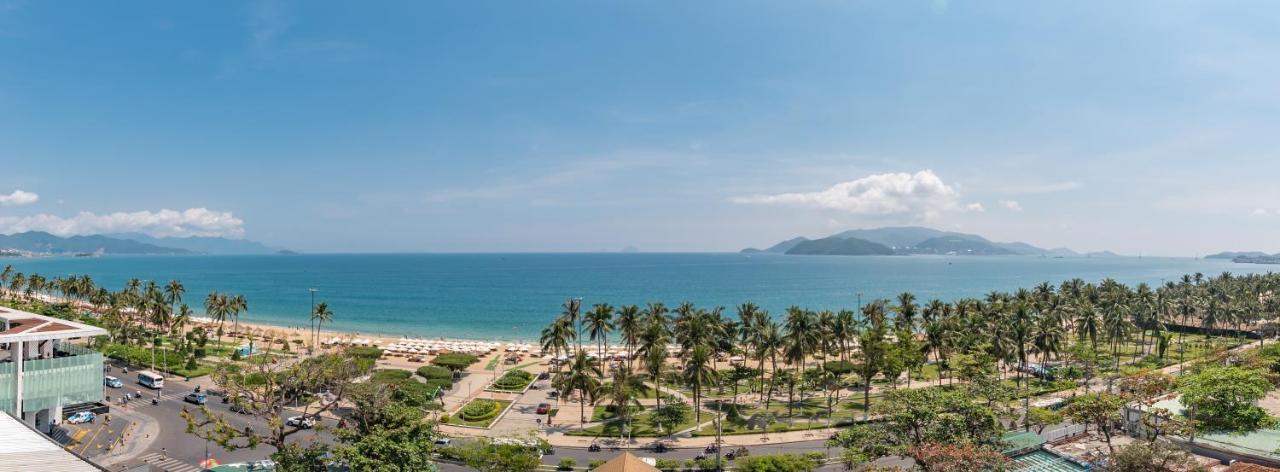 Golden Lotus Central Hotel Nha Trang Eksteriør billede